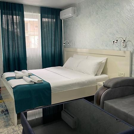 Hotel Sonata Batumi Kültér fotó