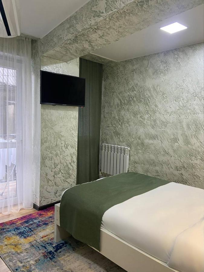 Hotel Sonata Batumi Kültér fotó