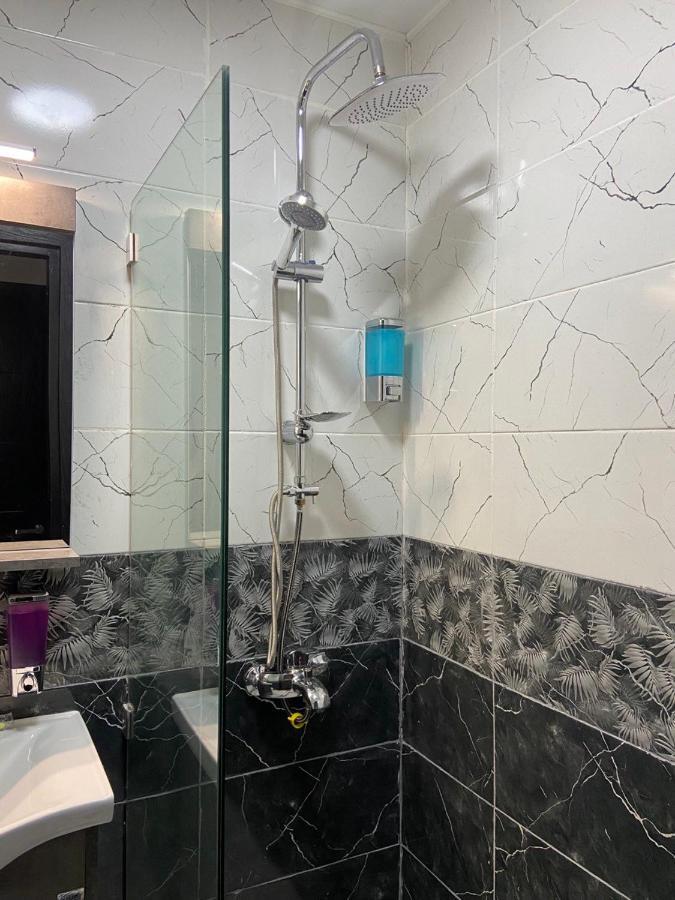 Hotel Sonata Batumi Kültér fotó