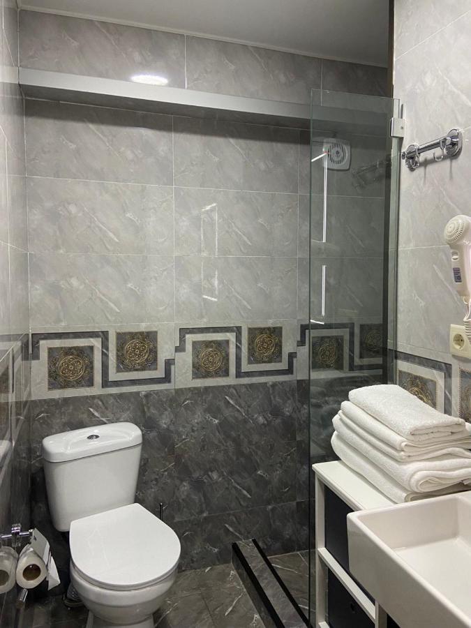 Hotel Sonata Batumi Kültér fotó