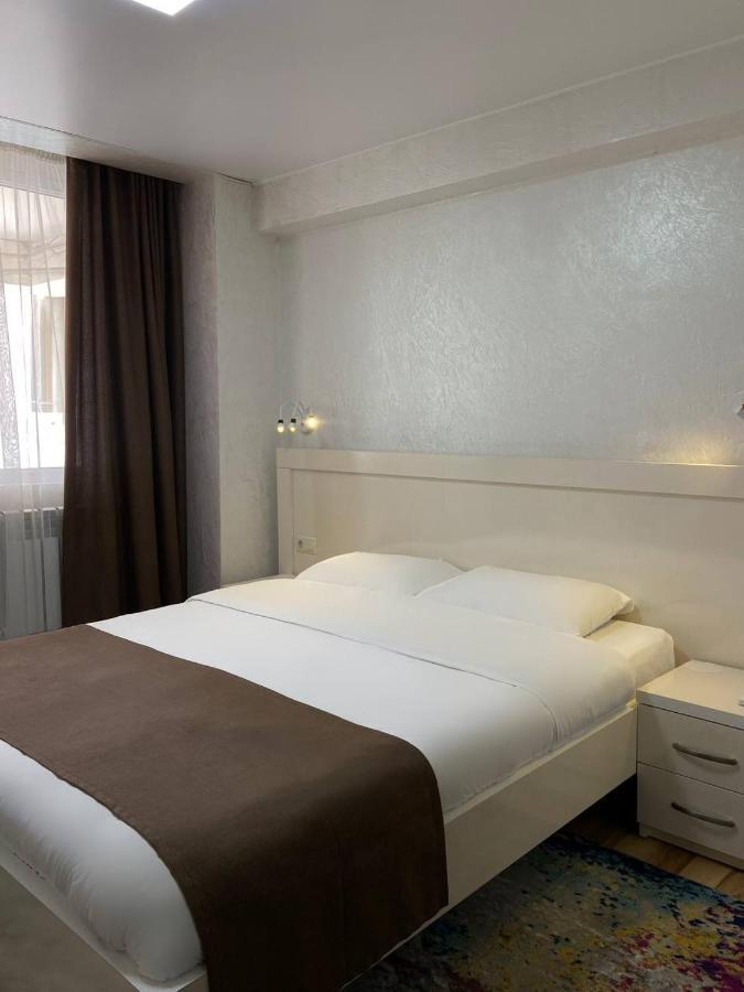 Hotel Sonata Batumi Kültér fotó