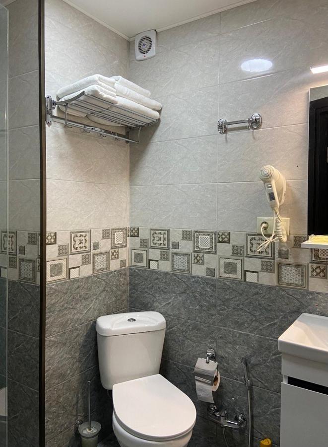 Hotel Sonata Batumi Kültér fotó