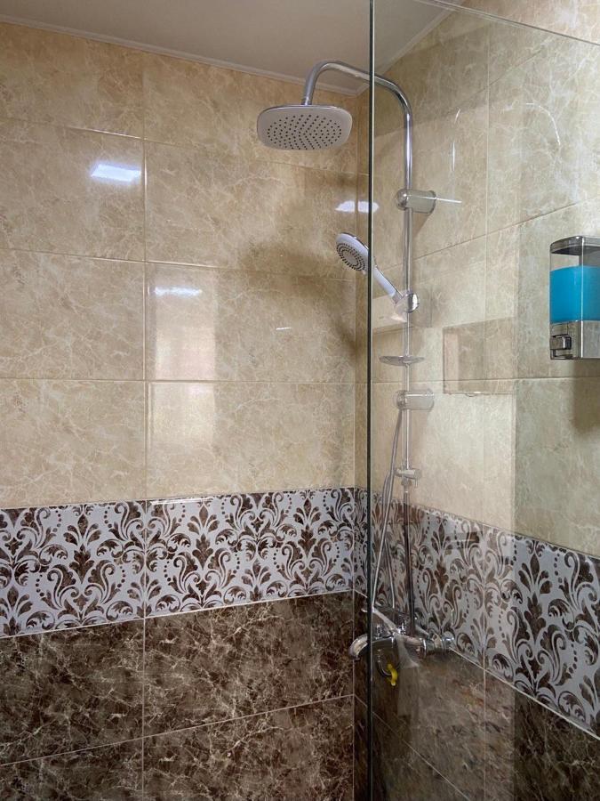Hotel Sonata Batumi Kültér fotó