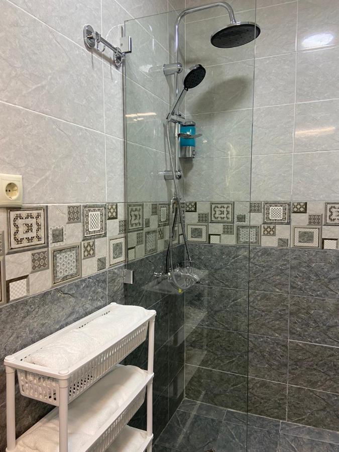 Hotel Sonata Batumi Kültér fotó